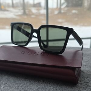 Gucci Black Square Sunglasses